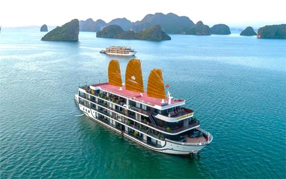 La Regina Grand Cruise Lan Ha Bay